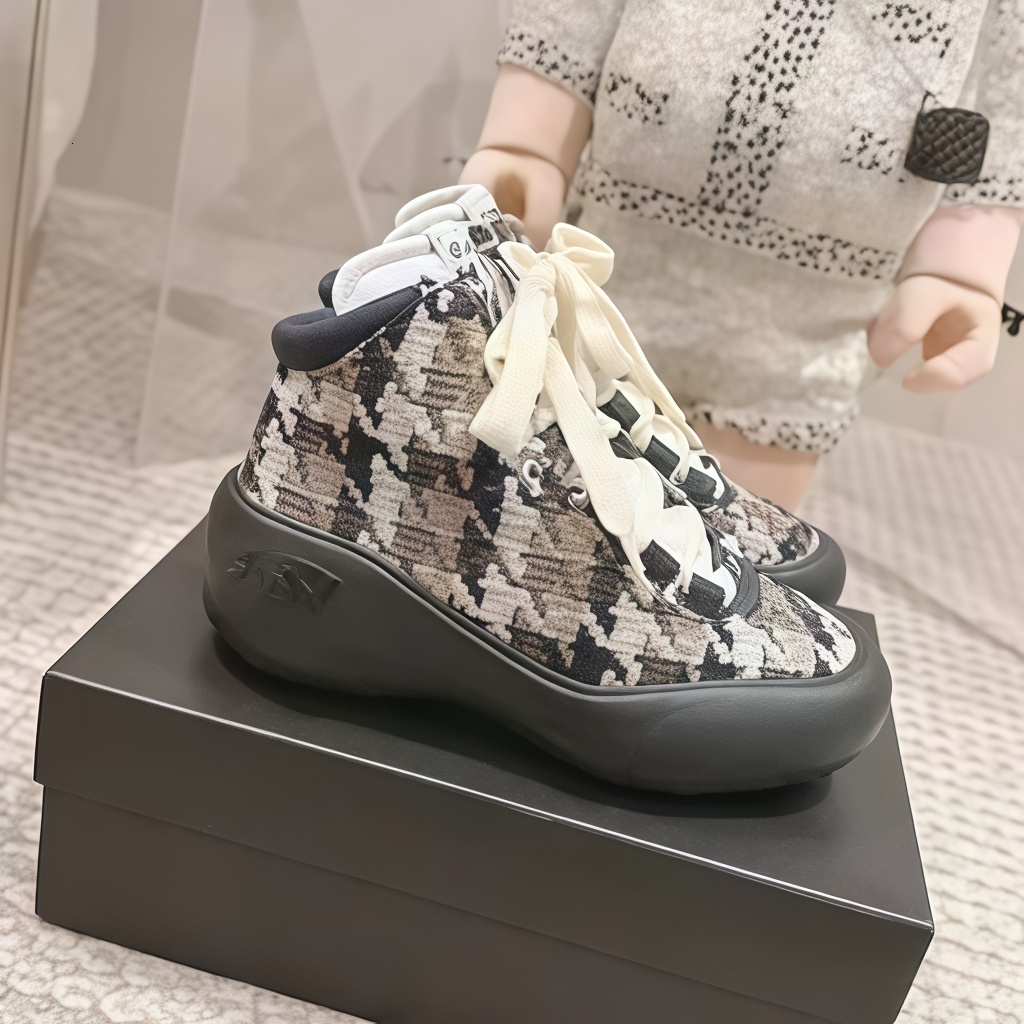 Platform Shoe Designer Luxury Trainer High Top Casual Street White Black Sport Athletic Lace Leather Brand Hot Sale Fall Spring Runner Gym Outdoor I