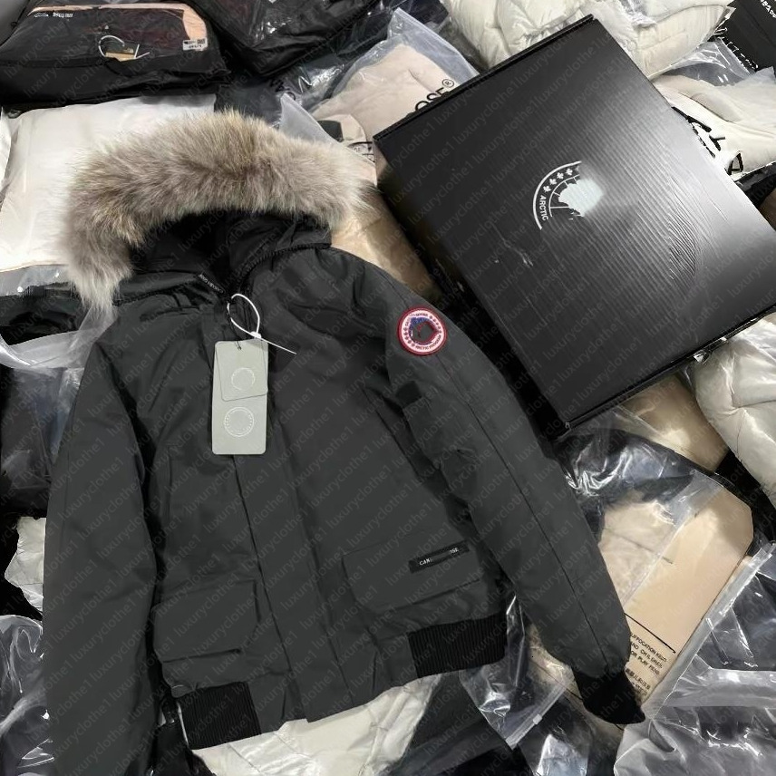 mens puffer jacket canada Wolf fur gooce jacket collar with large pockets designer jacket Wyndham Parker hooded thickened coat Keep warm and windpro