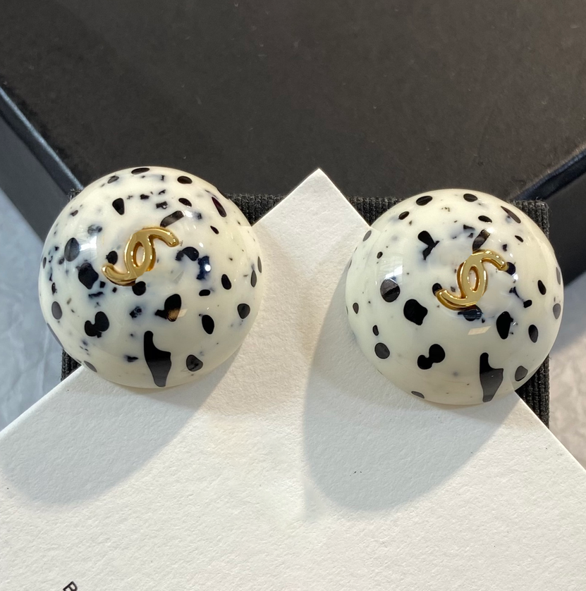 Designer Round Earrings Spotted Earrings Women Girls Stud CC Earrings Eardrop aretes orecchini Fashion Wedding Party High Quality Jewelry Christmas