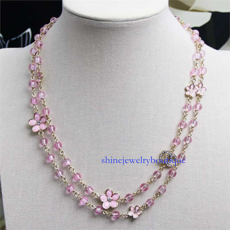 Designer Jewelry Channel necklaces P Little Pink Flower Layer Sweater Chain Women s Inspired Lightweight Fashion Necklace Style