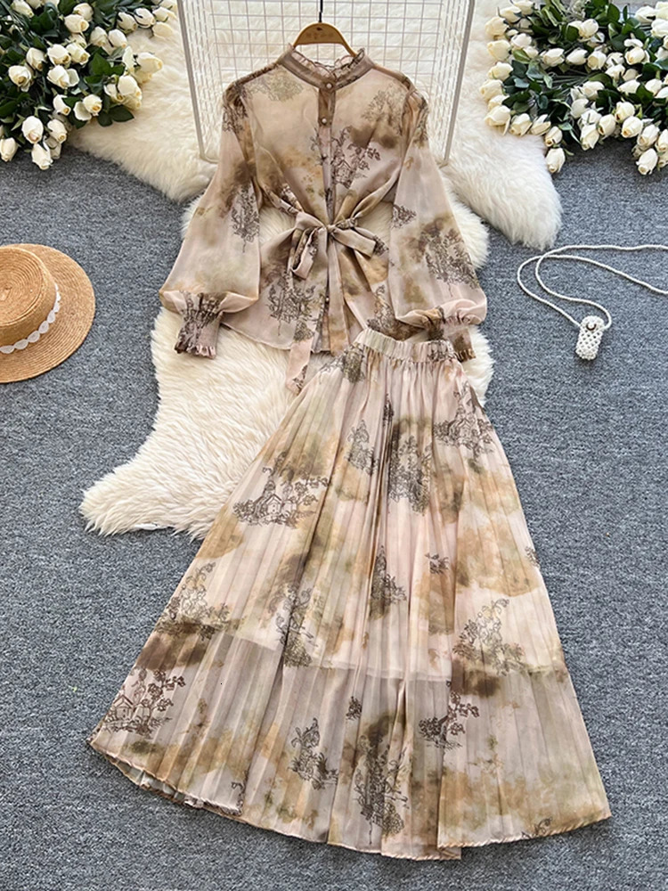 Spring Autumn Women's Temperament Two-piece Set French Sweet Lantern Sleeve Printed Chiffon Top Waisted Pleated Skirt Set J63 260910