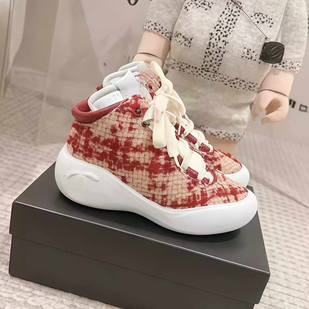 Athletic Shoe Luxury Designer Sneakers Ankle Boot Rubber Lace Breathable White Grey Womens Mens Modern Street Casual Sport Platform Light Hot Sale T