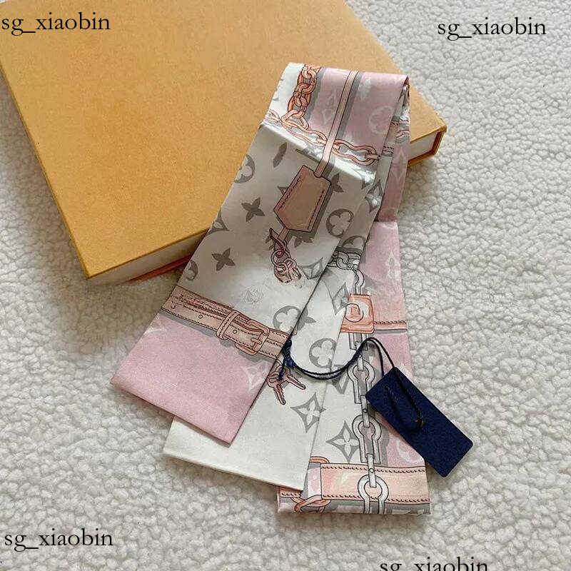 Concepteur rose gris Floral chaîne serrure impression Twilly élégant femmes sac poignée enveloppement cheveux bande cou écharpe accessoire de mod