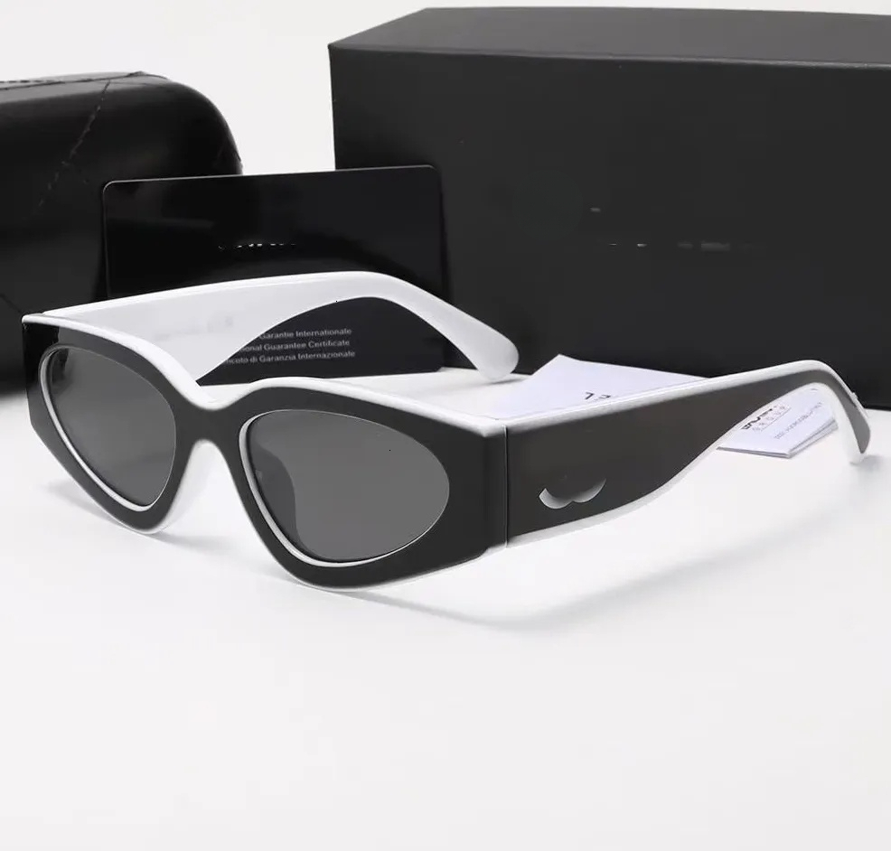Designer for women Cat Eye luxury sunglasses Polygons CH Black white color scheme Classic sun glasses unisex goggle High Quality Unisex11