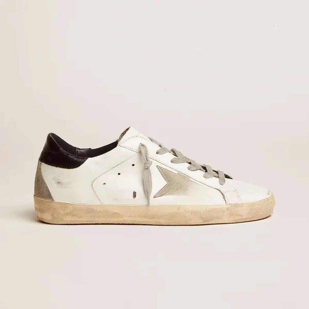 Classic casual designer brand Golden Sneakers for men and women sports shoes star shoes superstar dirty shoes retro leather Italian training shoes s