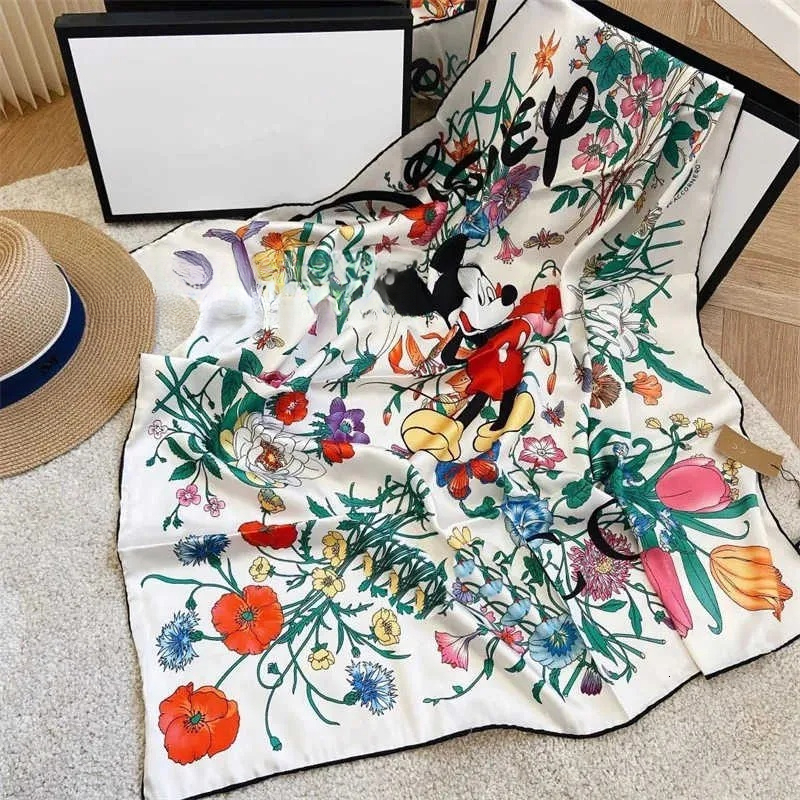 Designer Womens Summer Fashion Silk Scarf Luxury Flower Letter Hand Embroidered Shawl Small Squares High Quality Turbans Hot