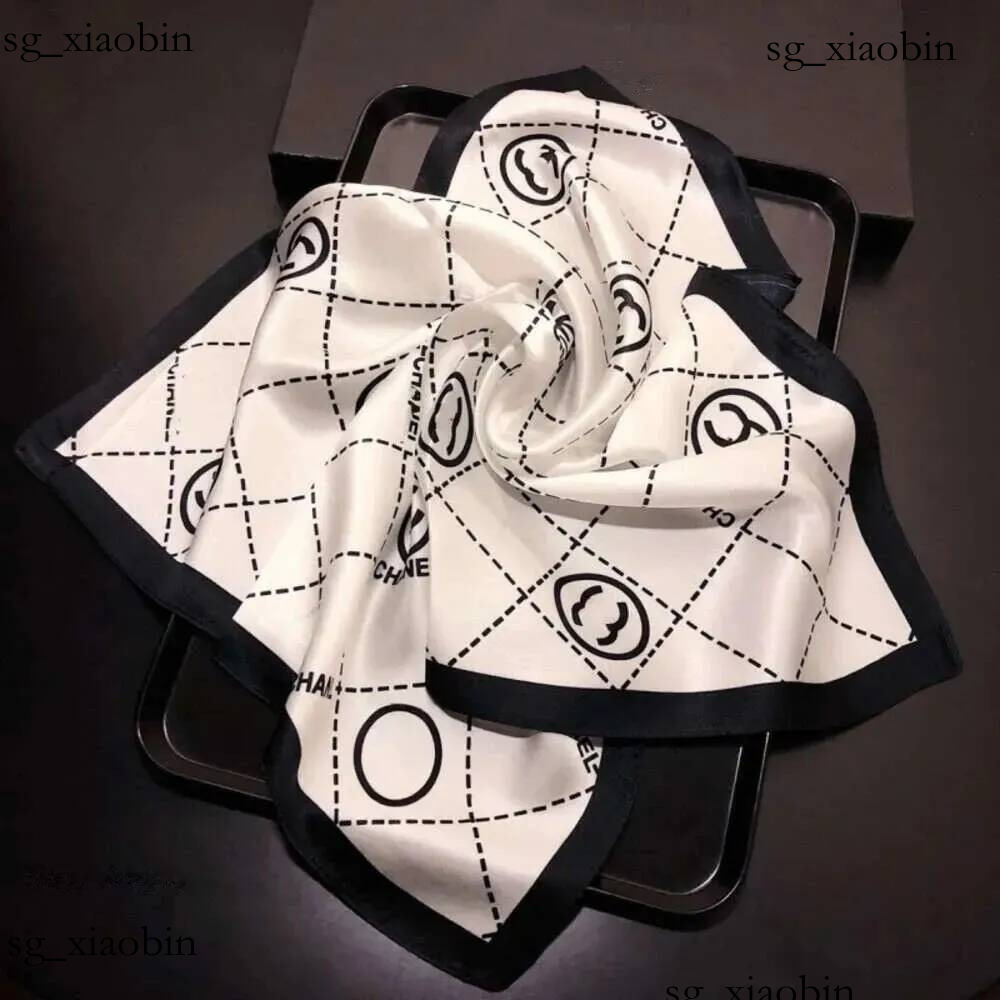 Ladies Classic Quilted CC Printed Silk Black White Satin Square Head and Neck Luxury Designer Style Shawl Zero Touch Scarf Free Shipping Hot
