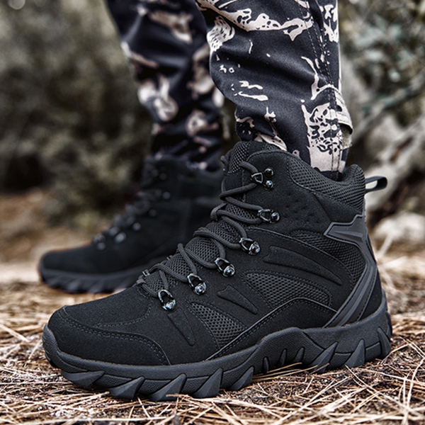 2026 Four Seasons Men's Training Tactical Boots Outdoor Hiking Climbing Shoes Desert Exploration Rescue Work Clothes Shoes