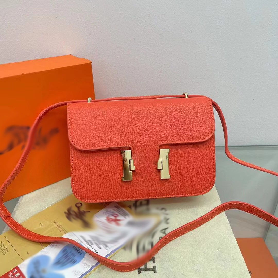High end designer brand crossbody bag classic retro solid color small square bag women's versatile niche design crossbody bag luxury handbag to
