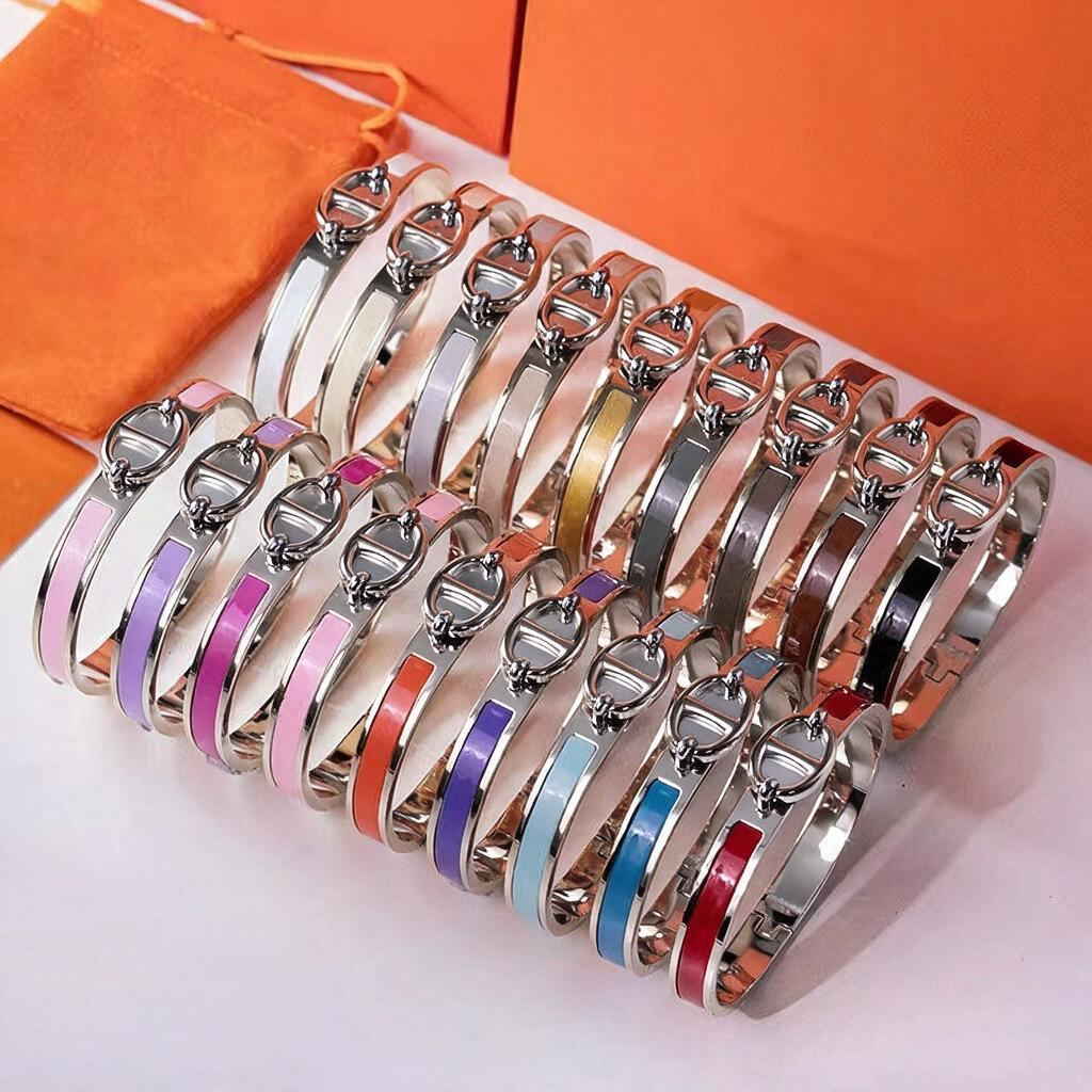 Nez de cochon en émail coloré H Bracelet Designer en acier inoxydable 316L Couple Bracelet de mariage pour femmes et hommes marque classique unis