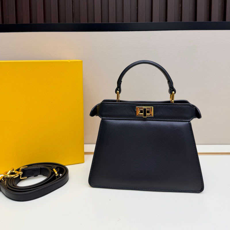 12A All-New Mirror Quality designer bags New stylish handbag, genuine leather women's bag, bag, crossbody bag, casual and trendy, mini cat-shap