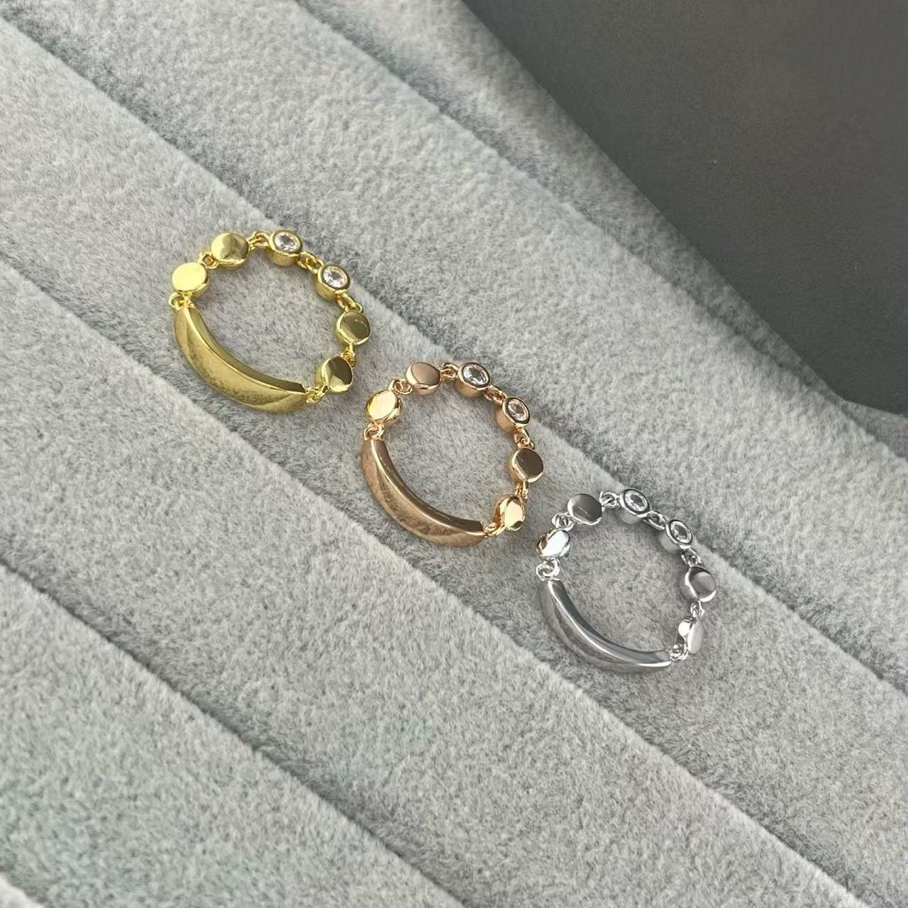 Designer Messikaas V Jinmei's Vintage-style Bubble Soft Ring Is A Light Luxury High-end Niche Exquisite Versatile And Diamond-encrusted Women&#