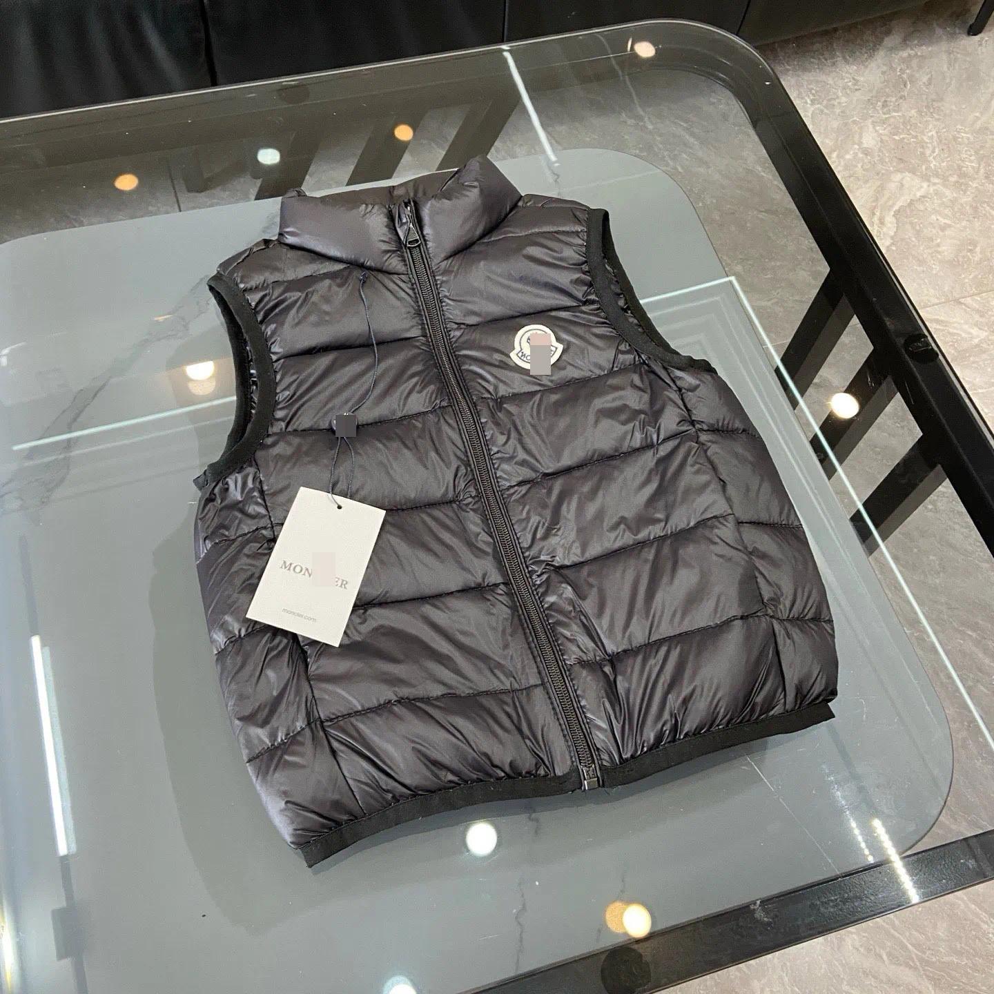 Designer Boys Girls Down Coat Vest Winter Stand Collar Sleeveless Puffer Jacket Toddler Kids Thickened Short Glossy Padded Gilet 90% Down Filling Cl