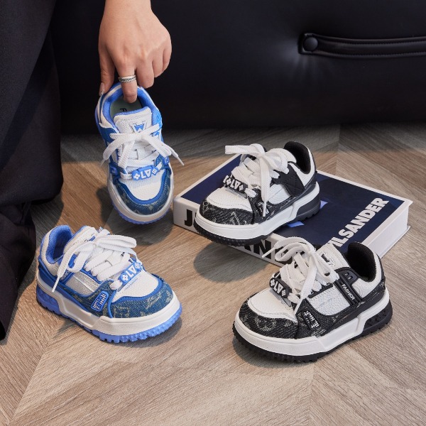 2026 Autumn New Kids Casual Skateboard Shoes Comfortable Versatile Boys Girls Students Fashion Athletic Sneakers Lightweight