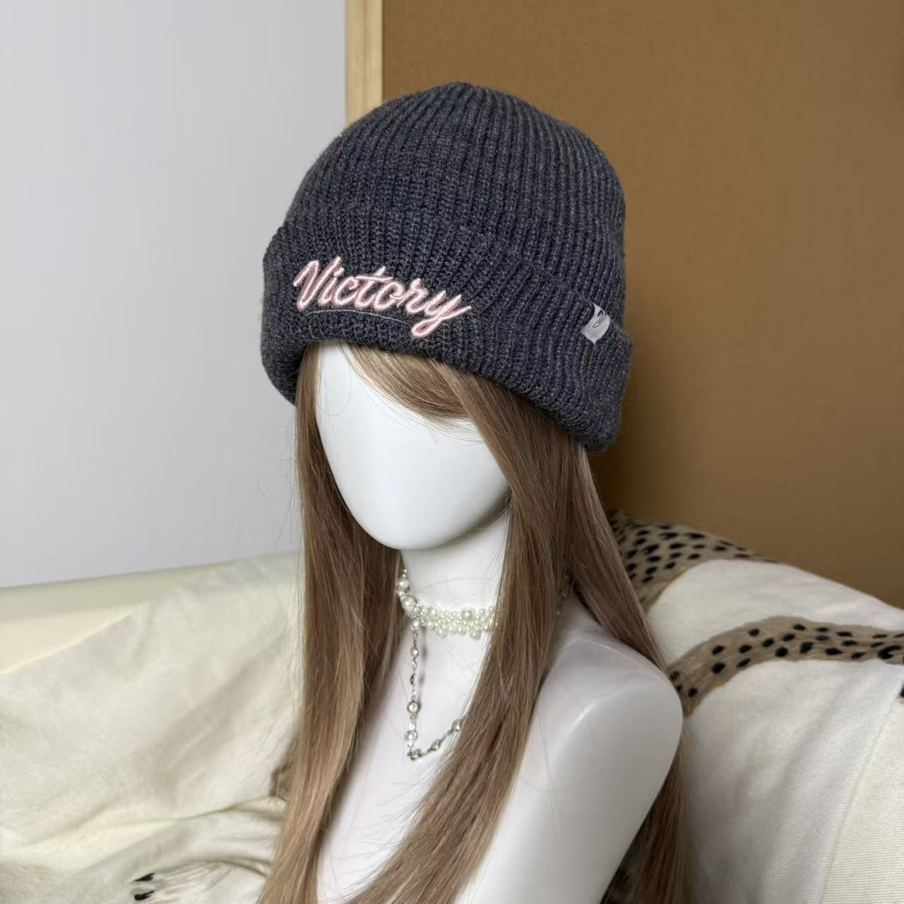 Autumn winter warm knitted hat unisex design embroidered with letters casual versatile suitable for couples and provides warmth in cold weather