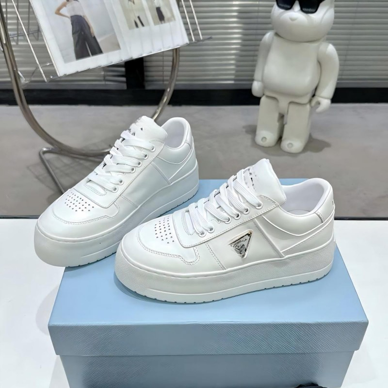 Designer à la mode hauteur Boost plate-forme chaussures décontractées en cuir lisse supérieur à lacets semelle en caoutchouc antidérapante Couple