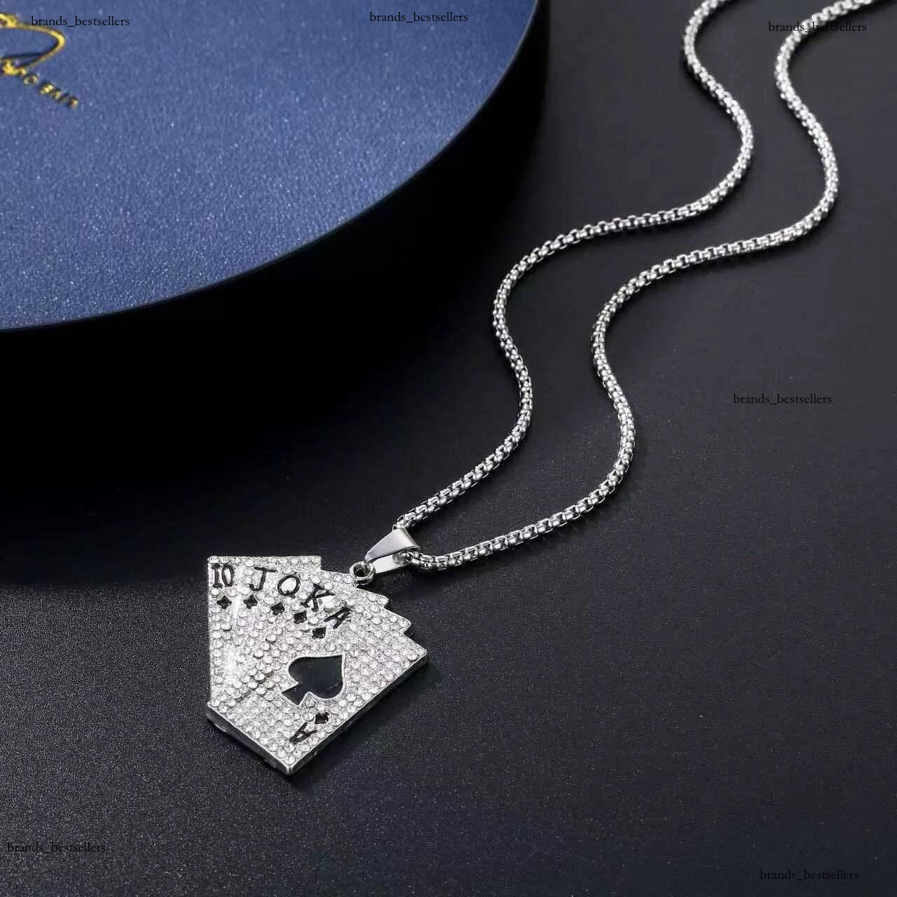 poker personnalisé Collier de cartes tendance populaire sur Instagram avec un pendentif As de pique long accessoire de chaîne de pull pour hommes