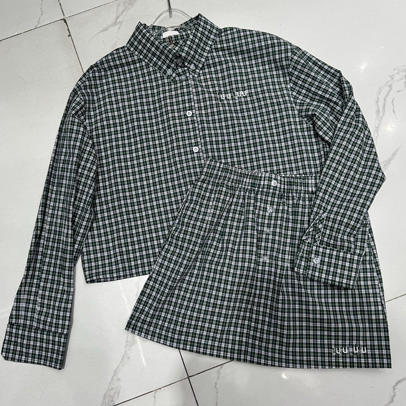 Designer Women Checked Blouse Shirt Mini Skirt Set Luxury Cropped Lapel Neck Shirts Preppy Style Street Style Tops Miniskirt Outfits