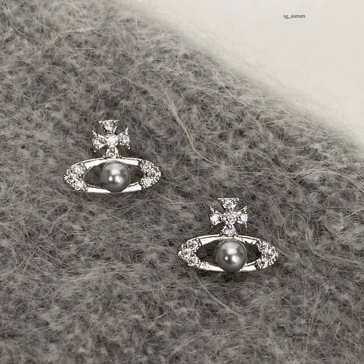 Luxury Brand Designer Jewelry 925 Silver Needle Simple Gray Pearl Saturn Planet High End Small Elegant Women's Earrings Wholesale