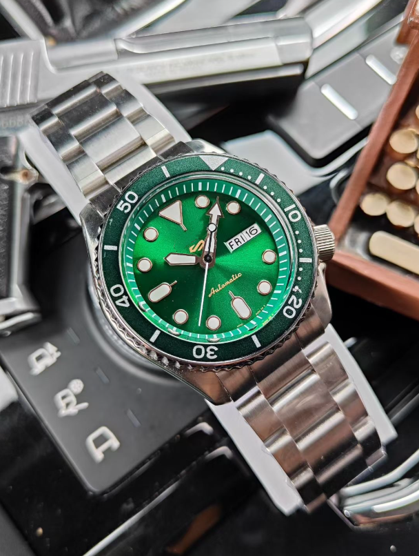 New SEIKOity men's all steel automatic mechanical diving watch, 42mm bezel sports watch, luminous hour markers, week calendar display, 20atm wa