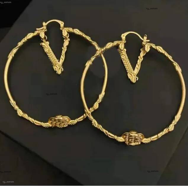 Luxurs Designer Boucles d'oreilles en argent doré pour femmes Marque de mode Double lettre géométrique Big Annulus Boucle d'oreille Inla Crstal S