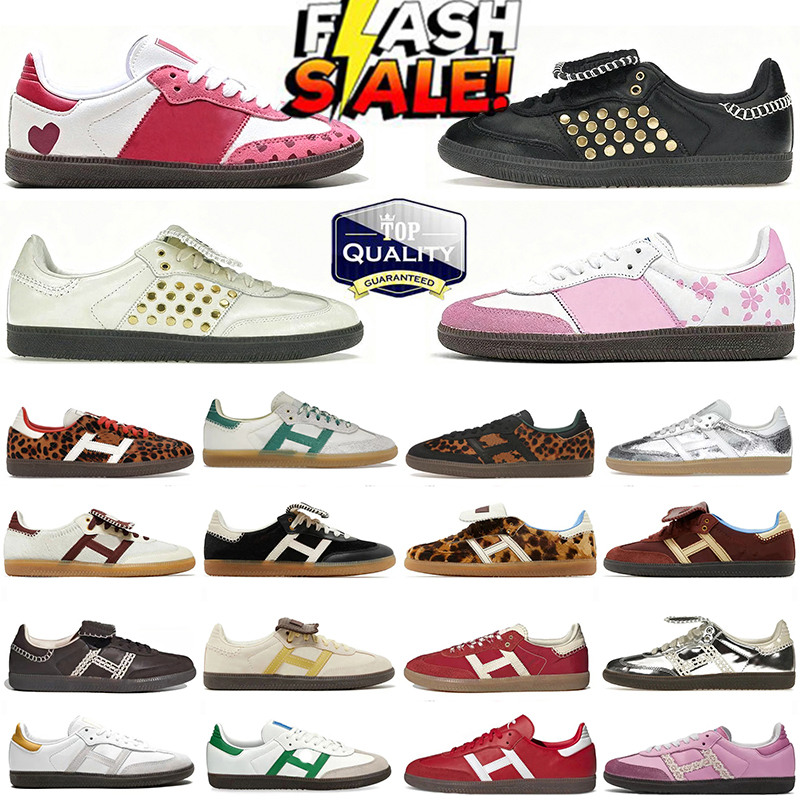 Chaussures de créateurs Chaussures décontractées Hommes Femmes Or blanc Noir Or Rose Coeur Rose Flora Bleu Blanc Nuit Marron Noir Baskets Sports