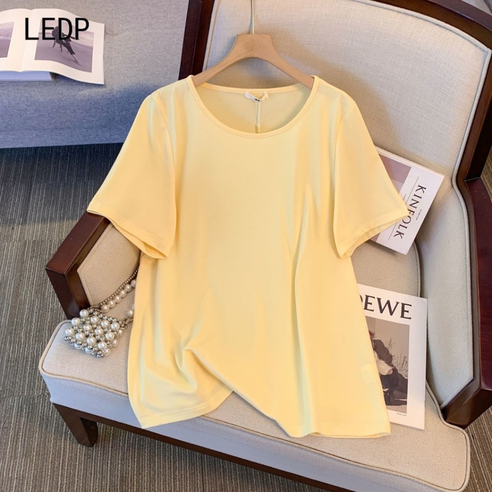 293745 Cinéma olfactif, tee-shirt femme grandes tailles, parfum de situation microcapsule, trajet domicile-travail, minceur, montage, conception