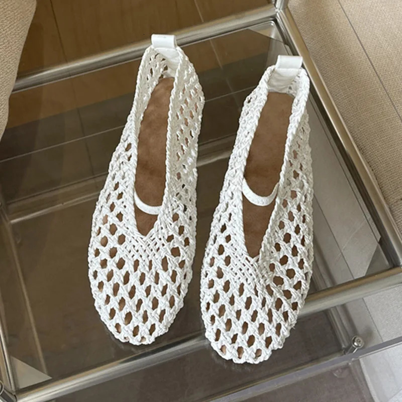 Summer Fashion Weave Mesh Hollow Women Loafers Round Toe Slip On Female Beach Casual Shoes Flat Sandals Zapatos De Mujer 260911