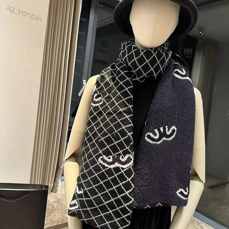 Écharpes Classique Femmes Designer Écharpe Épais Double face Cachemire Avec Lettre Motif Foulards Pour Femmes Longues Wraps CRD2601082 Chaud