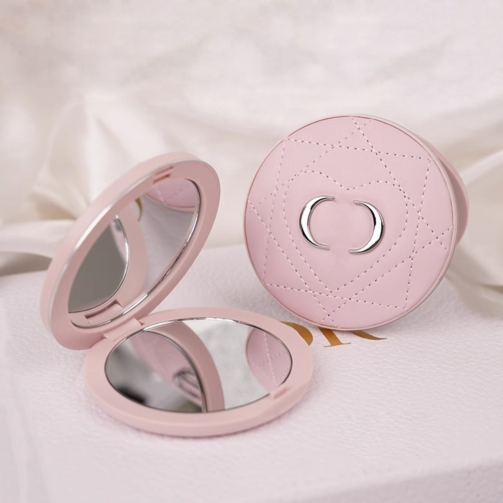 Designer 7.5cm Leather Round Folding Double Facettes Makeup Mirror Portable HD Cosmetic Mirror with Gift Box