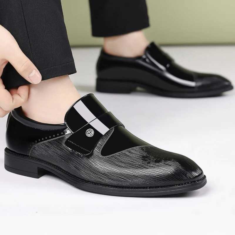 Classic Men's Shoes Business Leather Office Banquet Dress Shoes for Men New Oxford Wedding Shoe High Quality Comfortable Loafers H260915