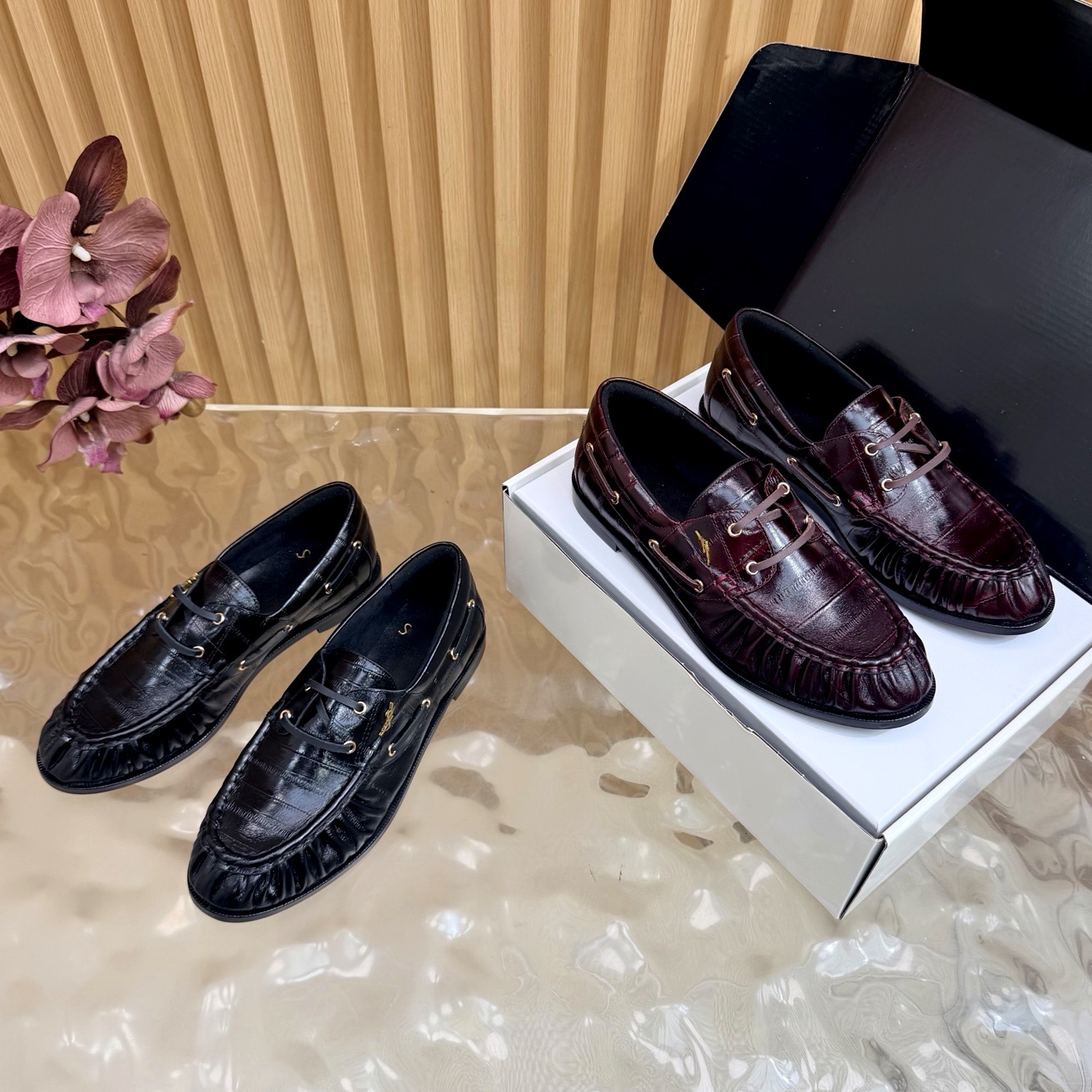 luxury Designer casual dress shoe men brown women slip on High quality Outdoor golf Classis low tennis Croc Embossed Leather Sneaker Retro Suede moc
