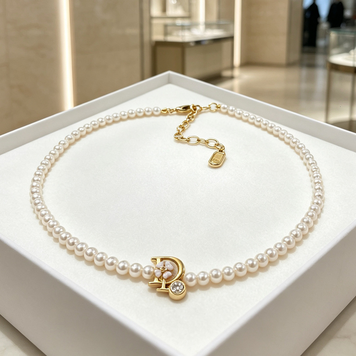 Designer High Jewelry 26 New fashion letter-inlaid diamond luxury necklace, high-end, classic, versatile, everyday neck accessory, factory direct sa