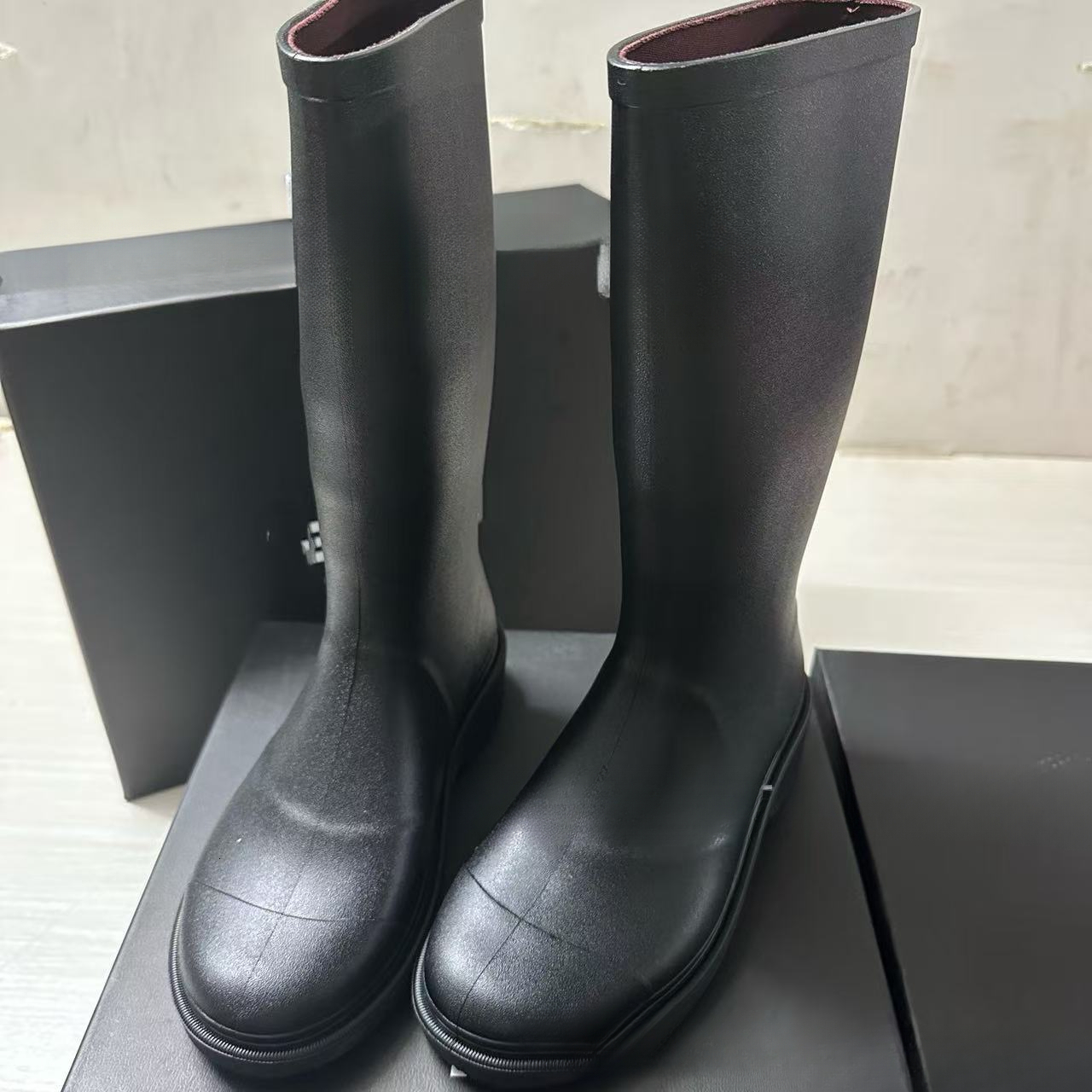 C designer shoes rain boots fashionable chimney boots women s long knight boots retro rubber slimming boots non slip rain boots for external wear
