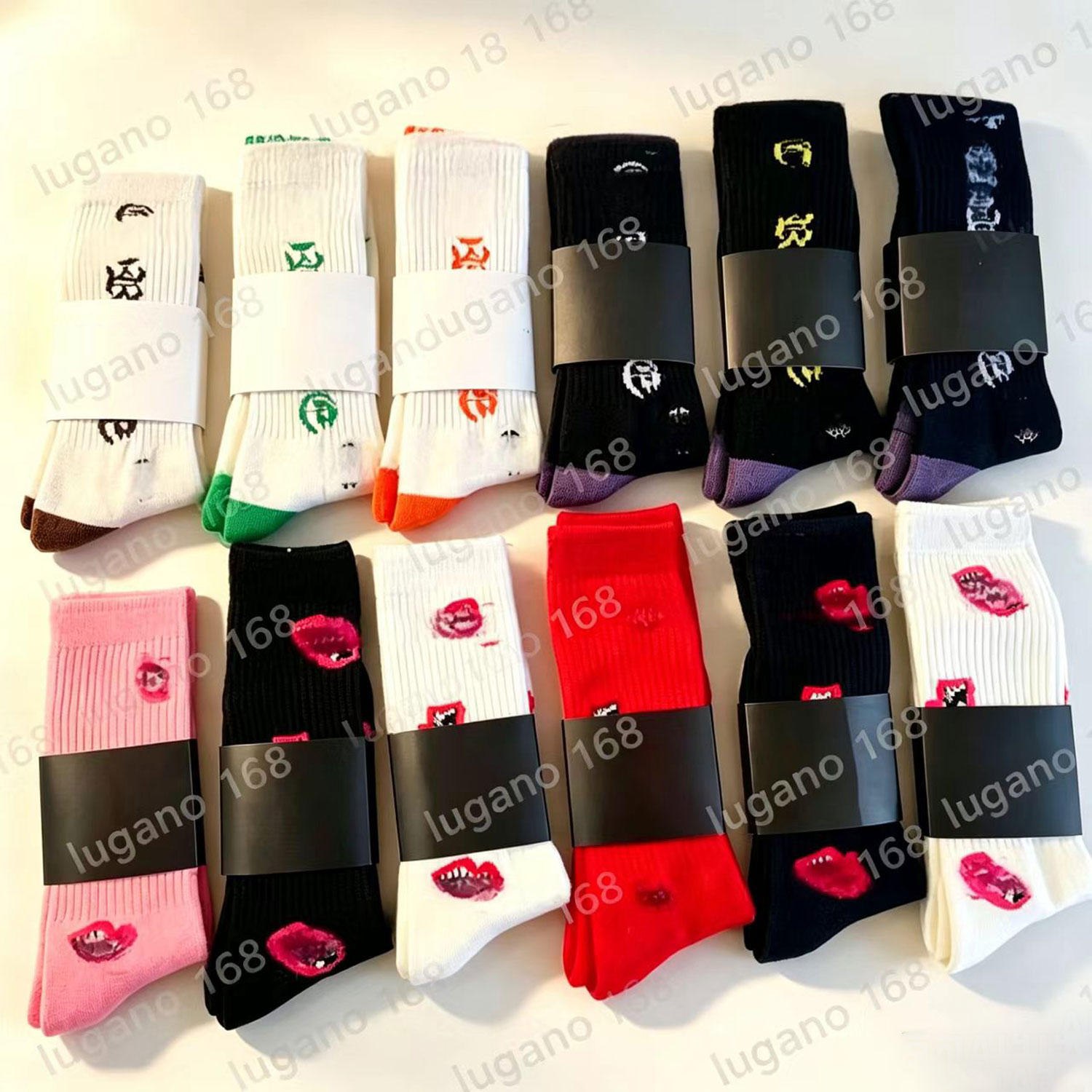Designer socks Luxury chrome socks mens designer Red lip letter print Plush Terry Lining Thick Towel Sport Socks Absorbing Trendy Stockings For Outd