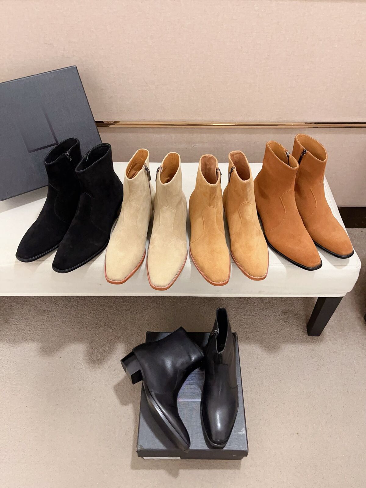 Men Boots Chelsea Leather Black Ankle Luxury Designer Side Elastic Slip On Low Heel Dress Classic Fashion Winter Formal Office Walking Outdoor Ridin