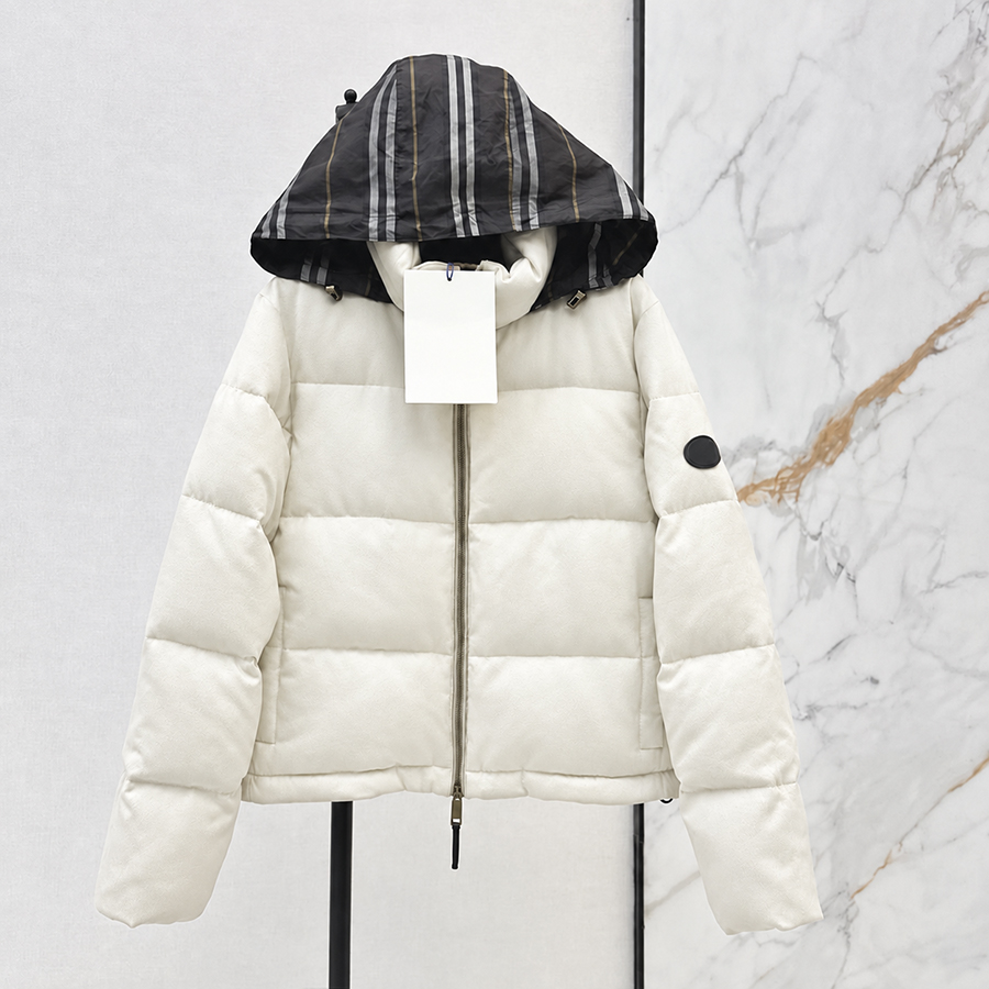 Designer Down Jacket Vest Classic Women Jacket White Duck Down Jacket Lamb Fur Coat with Fleece Lining Down Vest Polar Fleece Vest with Classic S