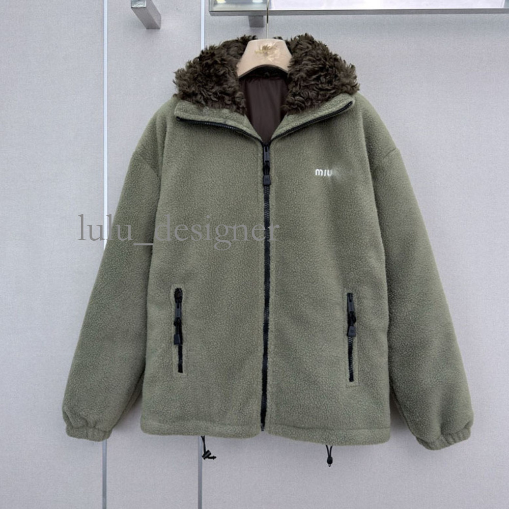 Designer jacket women 26 Autumn New High-End Casual Embroidered Letter Lamb Wool Collar Quilted Down Jacket for women New Winter Luxury Jacket