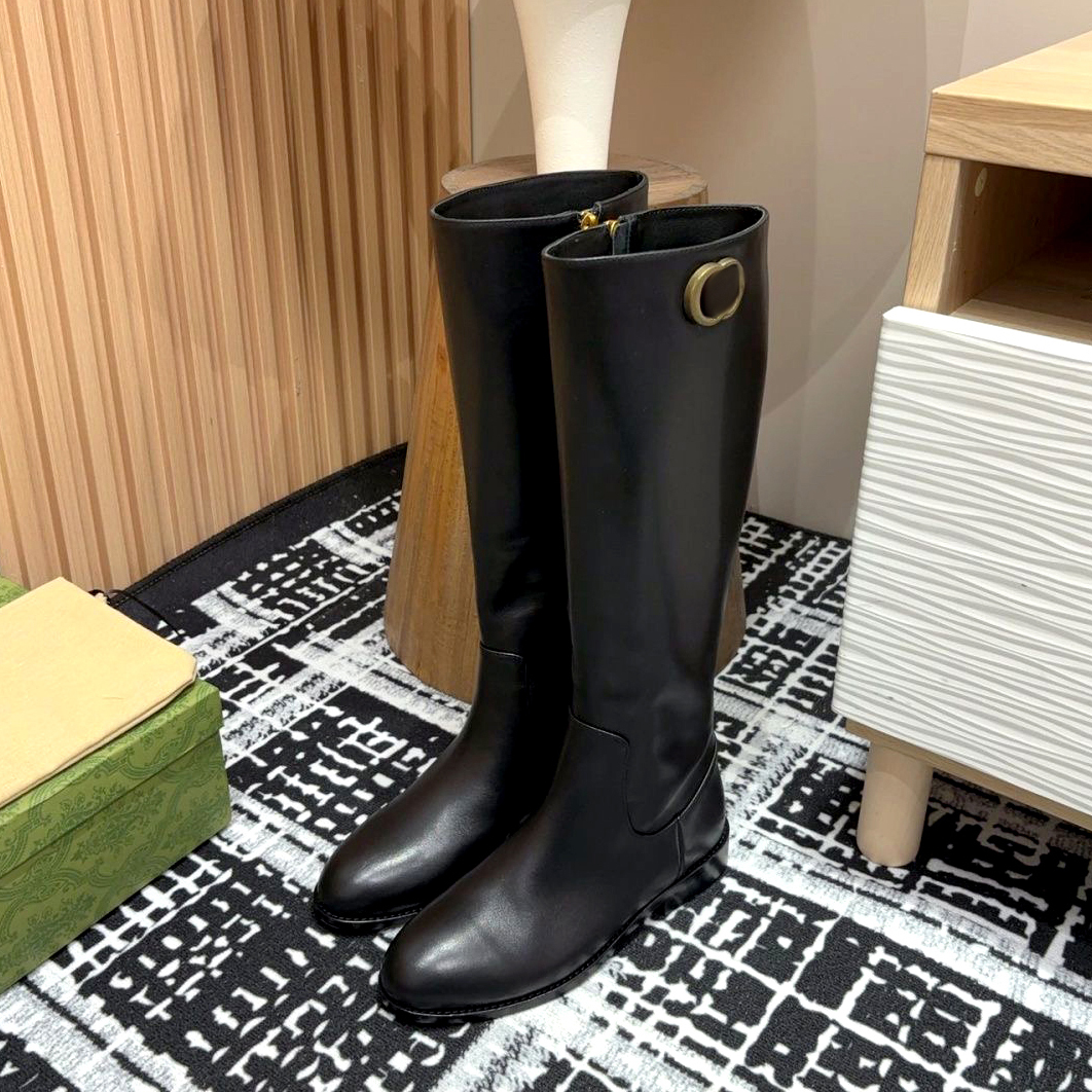 2026ss New Roman Boots Flat Heel Metal logo High boot Fashion Classis Riding luxury Designer Dress shoe Genuine Leather Women Knee Booties Zipper We