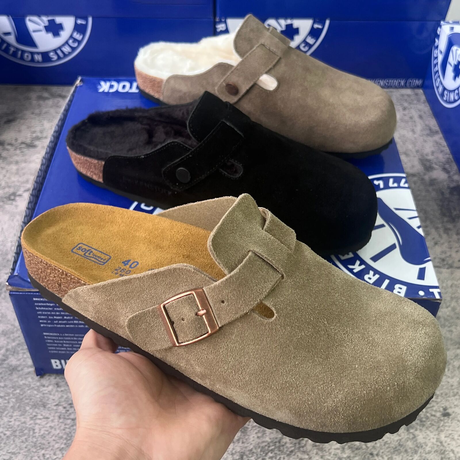 2026 NEW birkenstockes soft footbed slippers Suede Taupe Black designer slippers men women clogs Classic closed-toe clog outdoor sandals sandals 36-