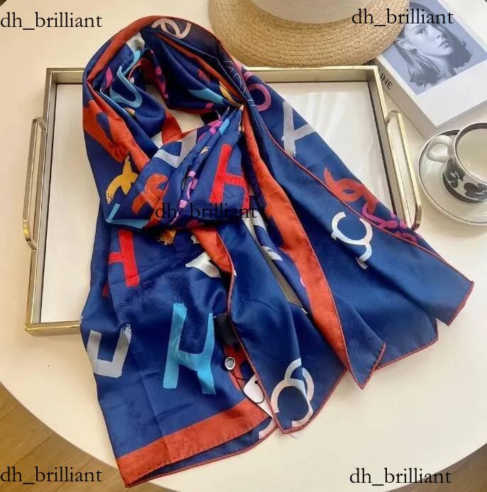 Haute qualité Simple marque de luxe mode femmes impression lettré longs foulards en soie châle dame Wrap soie concepteur fleur de cerisier écharp