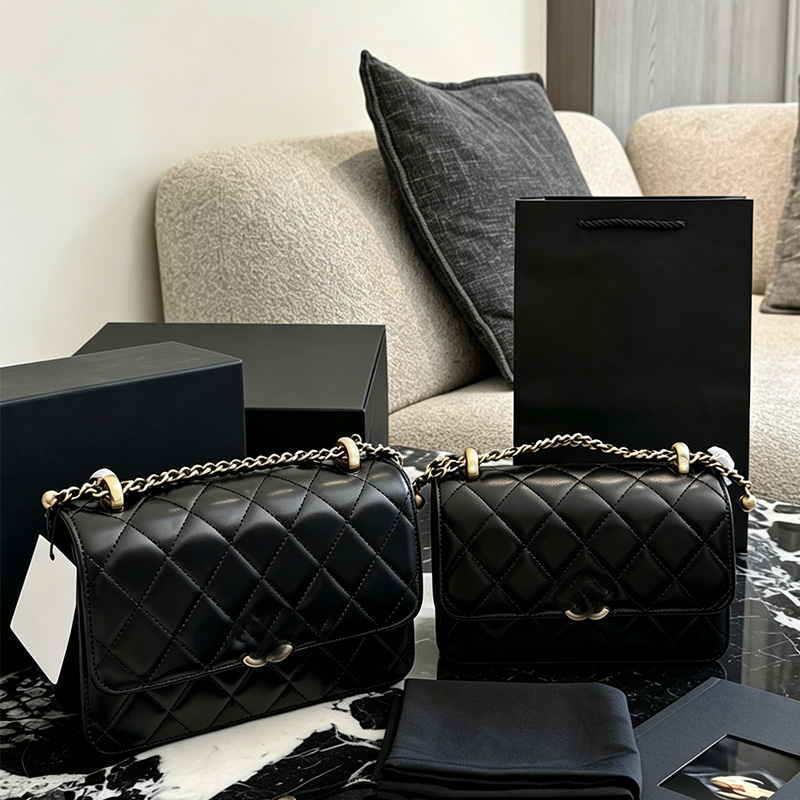 Women Black Diamond Quilted Leather designer Flap Bag Classic double ball crossbody purses Turn Lock Closure adjustable Leather Woven Gold Chain Sho