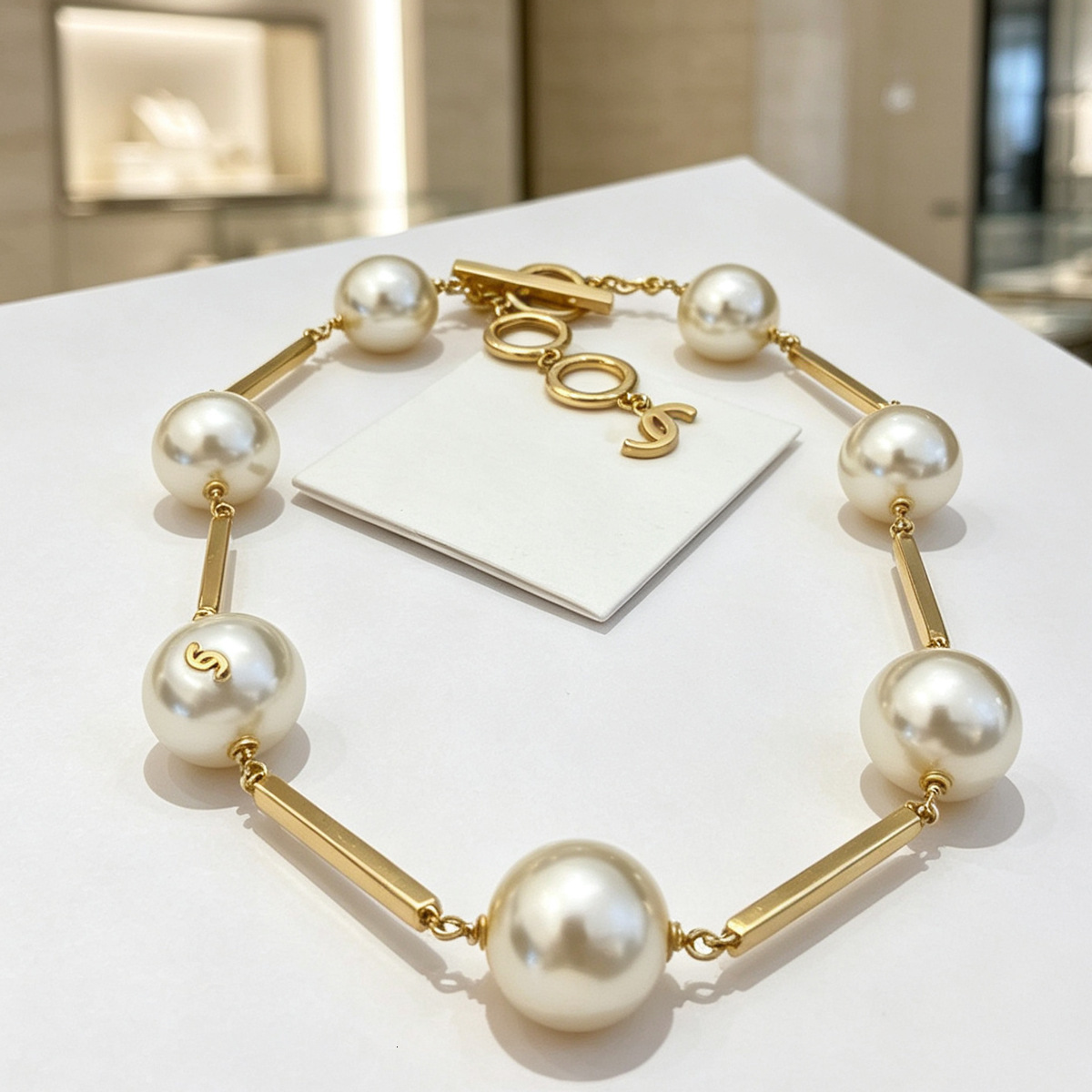 Designer High Jewelry 26 New fashion chain necklace with large pearls, luxurious elegant, classic and versatile, perfect for everyday wear, factory