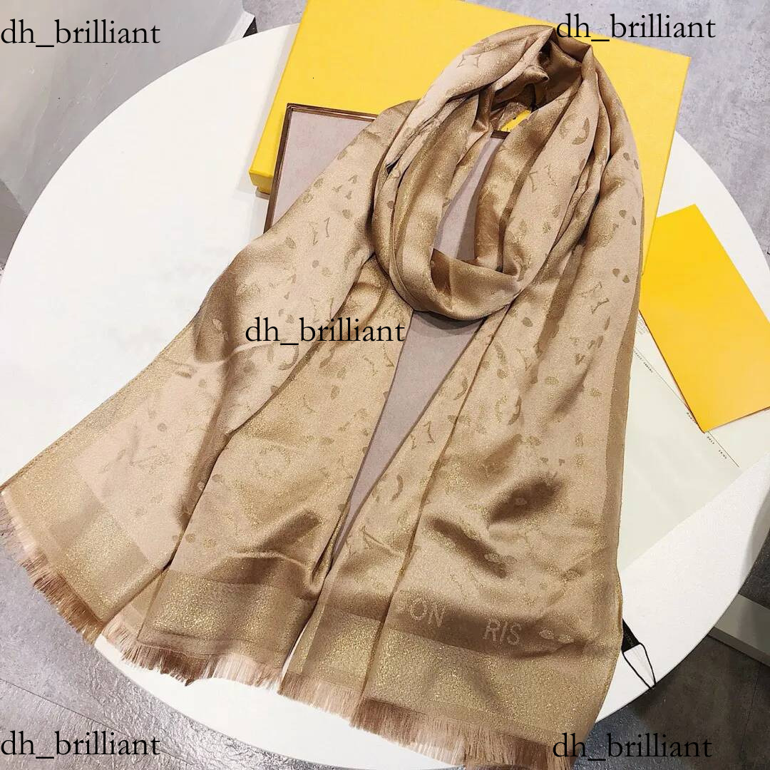 Designer de luxe Soie Laine Mélange Foulards pour Femmes Mode D'hiver Classique Doux Réversible Élégant Écharpe Châle Bandeau Pashmina Chaud