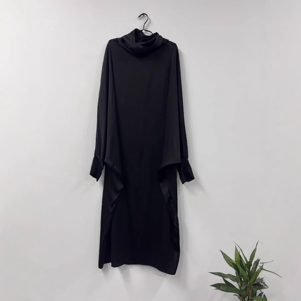 (137) New Solid Color Long-sleeved Loose Long Robe Dress