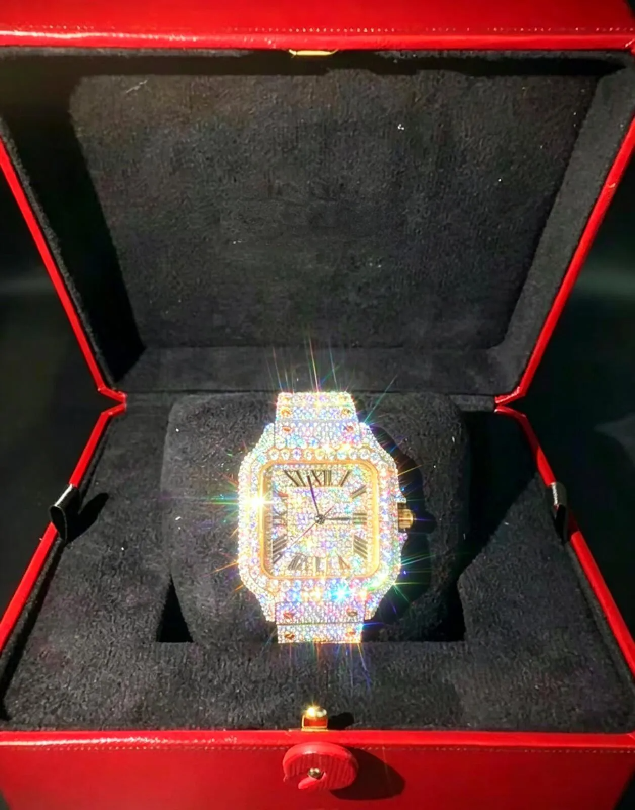 vvs Stylish Unisex Wristwatch with Genuine Diamonoid Testers Set into Luxurious Moissanite Crystals Hip hop iced out watch Handmade Mechanical Stain