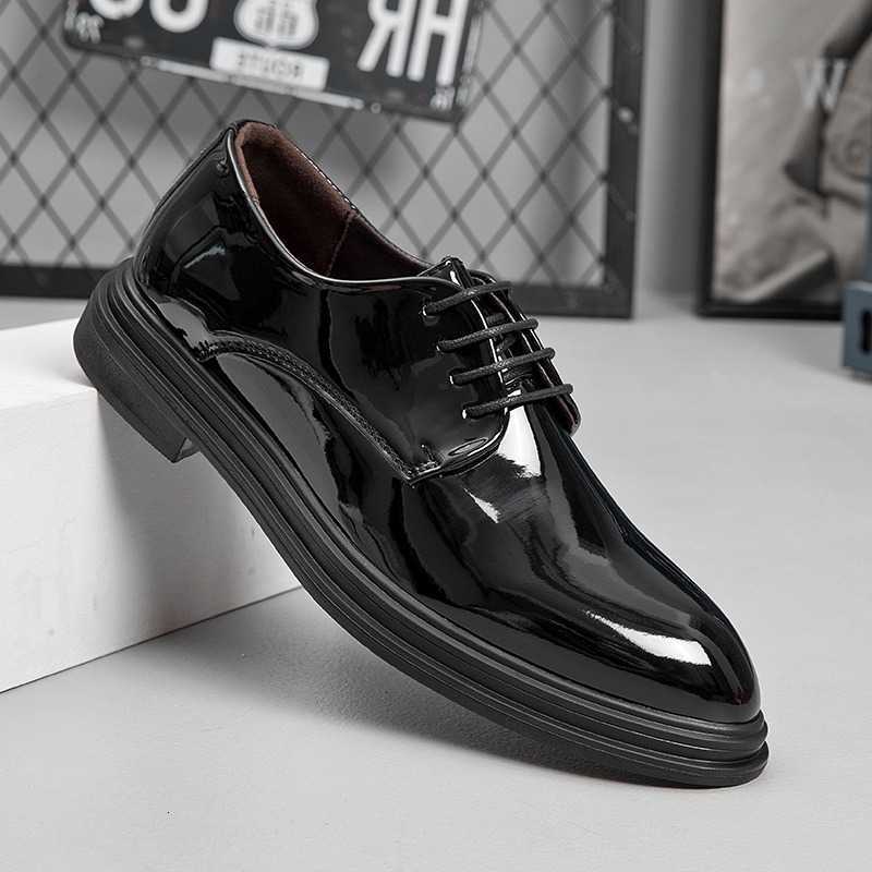 Men's Formal Shoes Handsome Black Social Shoes Casual Barber Work Shoes for Male Party Wedding Oxfords Patent Leather Oxfords H260915