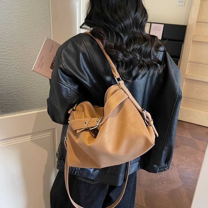 Designer Suede Hobo Bag Vintage - 2025 New Trend Korean Fi Wen's Shoder Crossbody Handbag with Design for Autumn Winter J260916