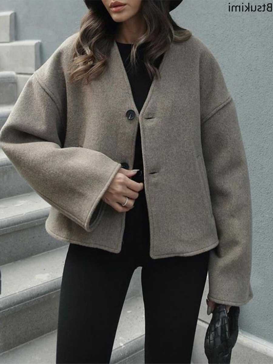 Woolen Coat Women's Autumn New Streetwear Fashion Button Long Sleeves Coat Solid V-Neck Casual Slim Versatile Female ClothingT260916