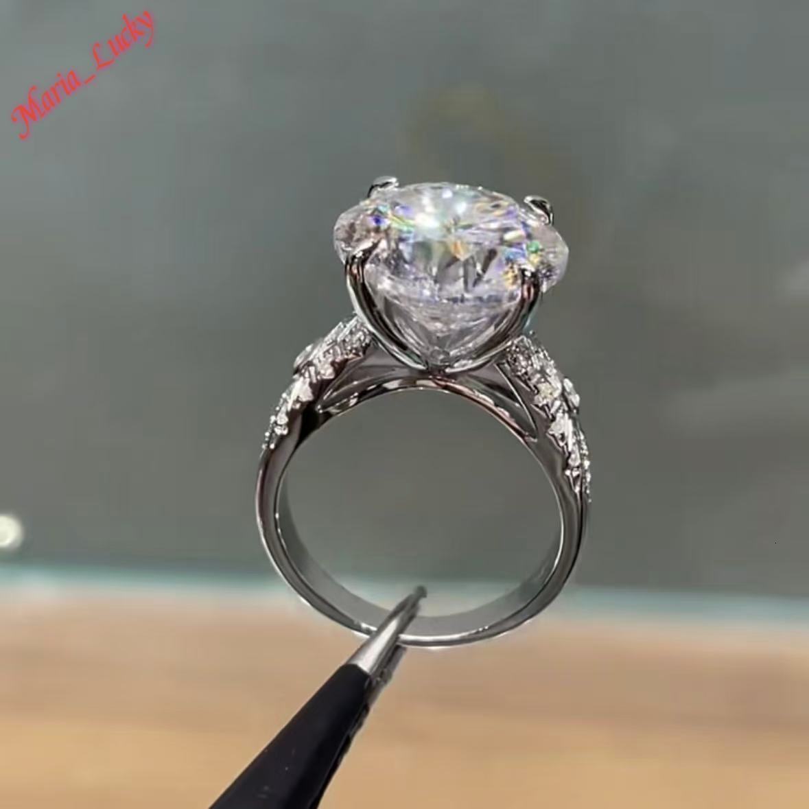 New High Quality GRA Certified 10CT VVS Moissanite Large Solitaire Ring For Women 925 Sterling Silver Split Shank European Style Engagement Wedding